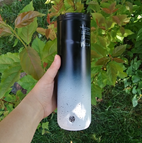 ✨NEW✨ Starbucks black and White Ombre Tumbler
